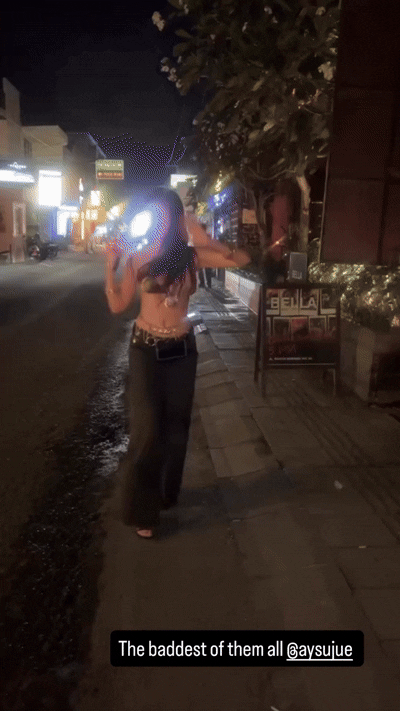 Aysu Osmanoğlu (Aysujue)