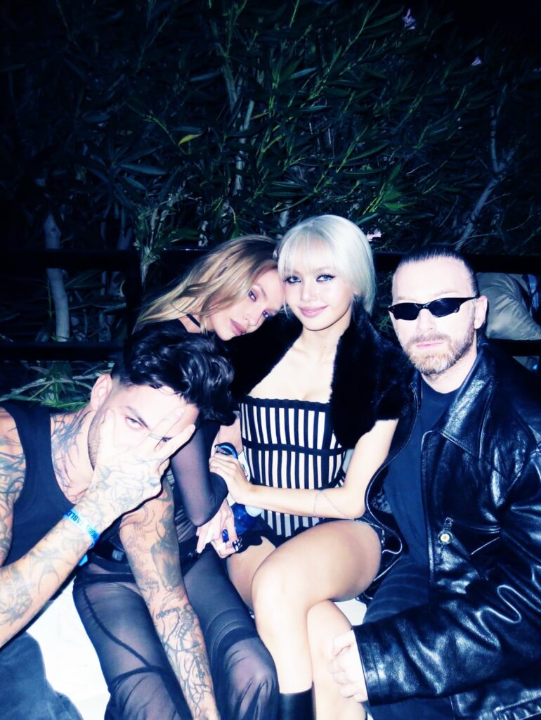 260419 تحديث Guram Gvasalia على IG: عطلة نهاية الأسبوع الثانية في Coachella مع Lisa وStella Maxwell وAnyma