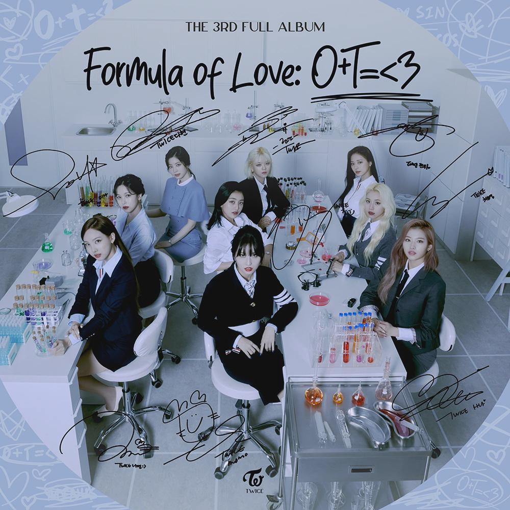 بالنسبة لي، لا يزال يتعين على فرقة Twice تجاوز ألبوم FOL الخاص بهم، وآمل حقًا أن تكون عودتهم الجديدة كذلك. ما هو ألبوم توايس الذي تعتقد أنه الأفضل؟