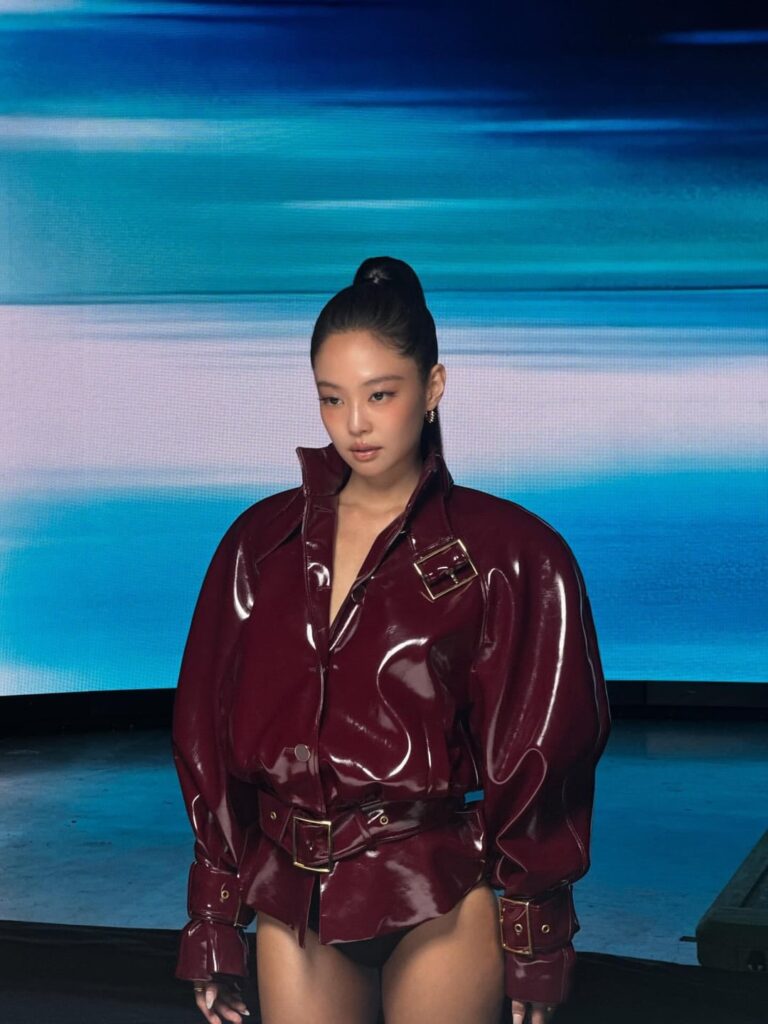 260422 تحديث جيني على الانستغرام