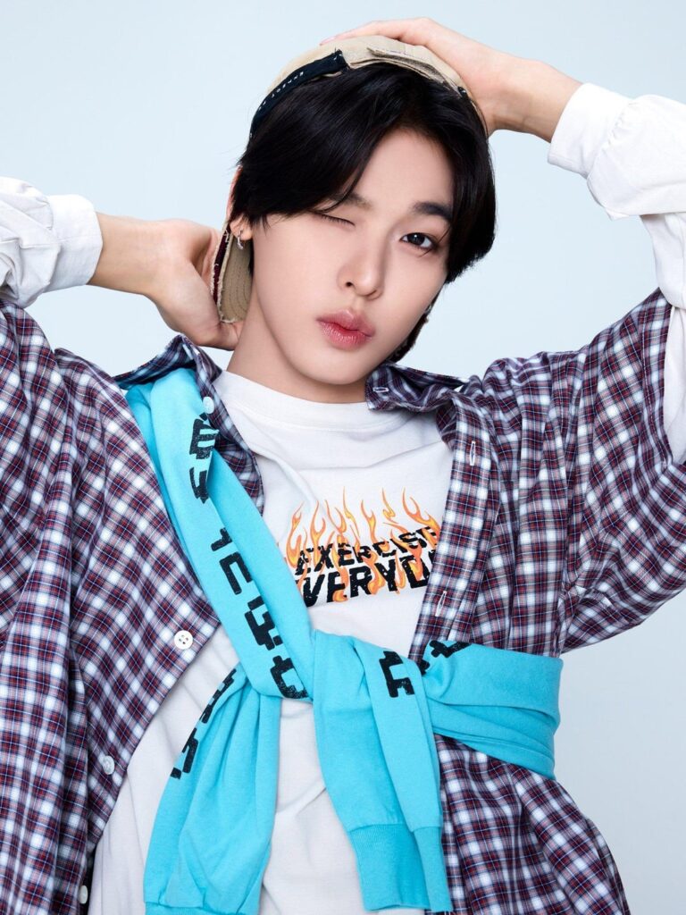 NCT 2026 - كل شيء، الكل في وقت واحد، NEO (صورة الذكرى السنوية العاشرة - ريكو)