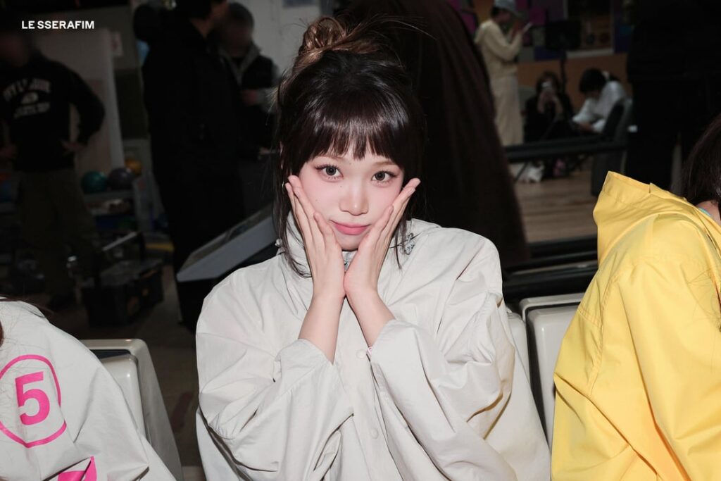 260417 THE SERAPHIM - ألبوم الاستوديو الثاني: PUREFLOW pt.1 (رسم صورة للإعلان - كيم تشايوون، مياواكي ساكورا وهوه يونجين)