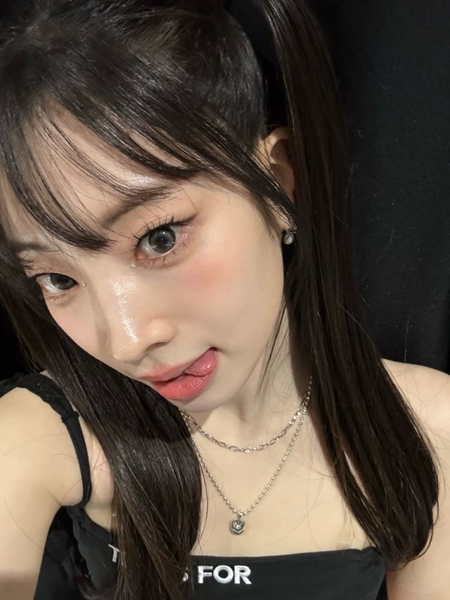 260429 تحديث داهيون على الانستقرام - إعادة شحن سعادتي 🫶