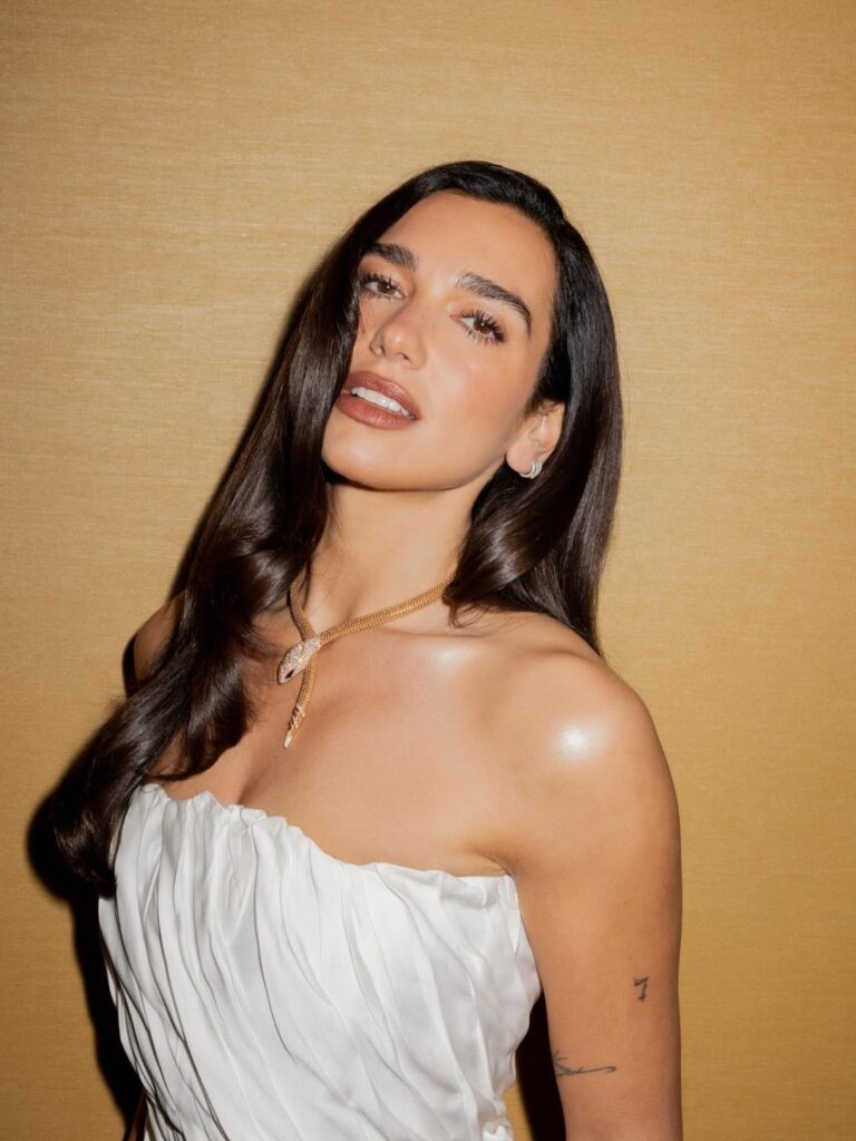 Dua Lipa
