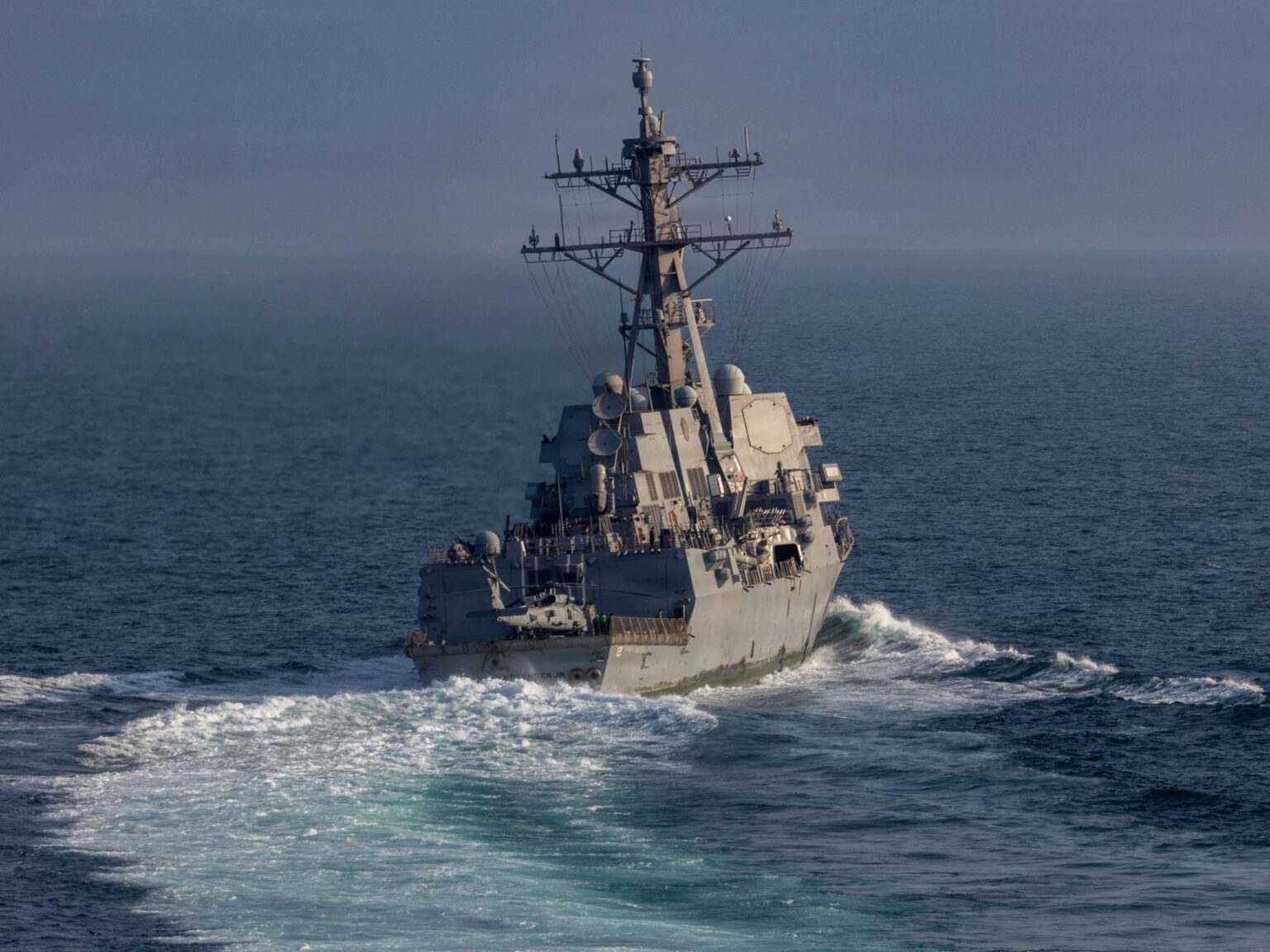 بدء حصار موانئ إيران.. أمريكا تحدد آلية التنفيذ وترمب: سندمّر السفن إذا اقتربت | أخبار بدء حصار موانئ إيران.. أمريكا تحدد آلية التنفيذ وترمب: سندمّر السفن إذا اقتربت | أخبار