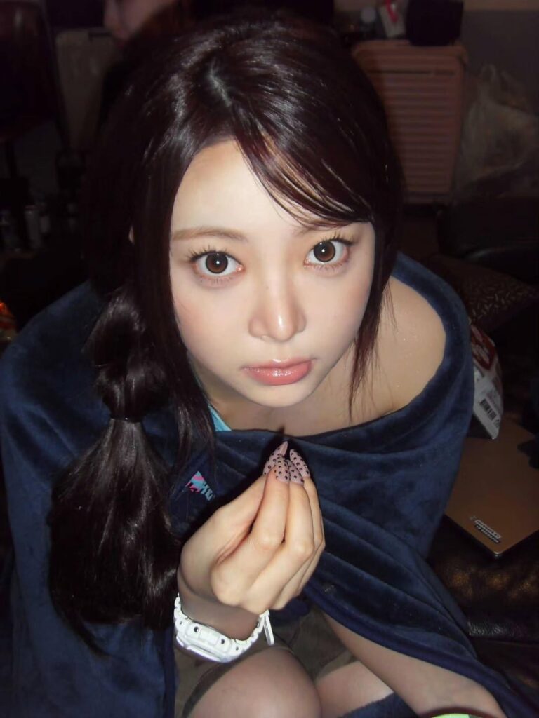 260417 تحديث هونج ايونتشاي على الانستقرام (2)