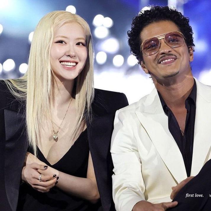 من المقرر أن يقوم برونو مارس وروزيه بإصدار تعاون جديد لموسيقى R&B/Pop في يونيو.🔥