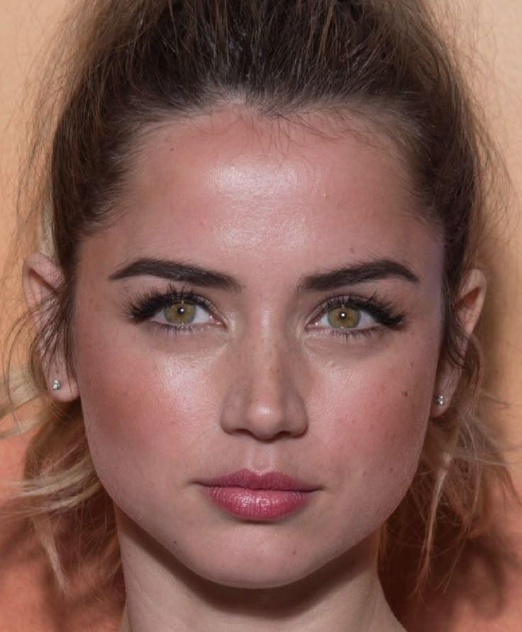 Ana De Armas