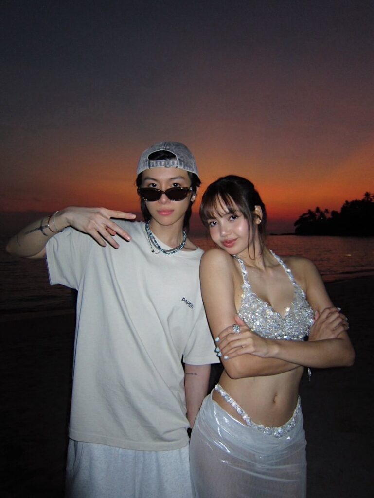 260403 تحديث tytan.t على الانستقرام مع ليزا