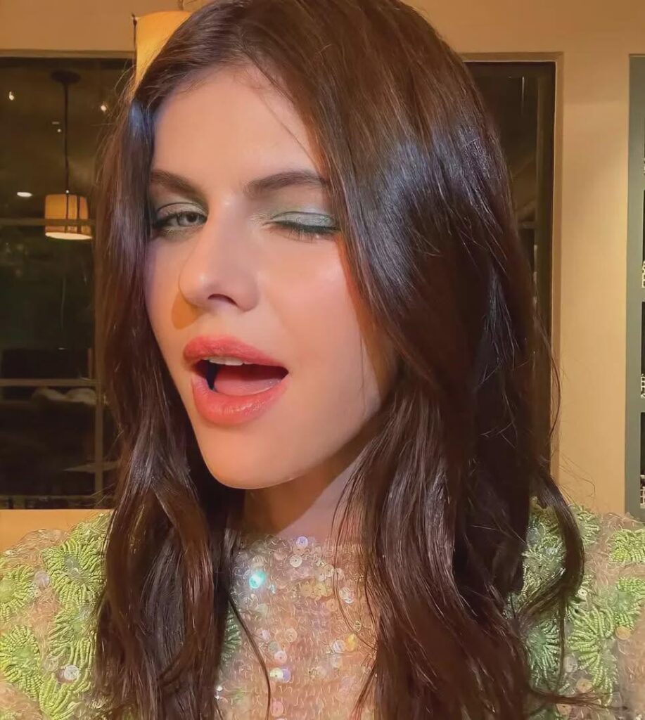 Alexandra Daddario