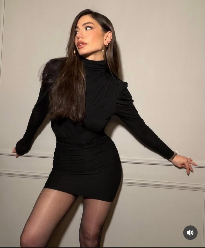 Demet Özdemir Yeni Paylaşım Demet Özdemir Yeni Paylaşım