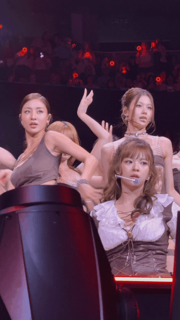 260415 تحديث تويتر heechuusdubu - بعض اللقطات الجميلة من عرض دنفر