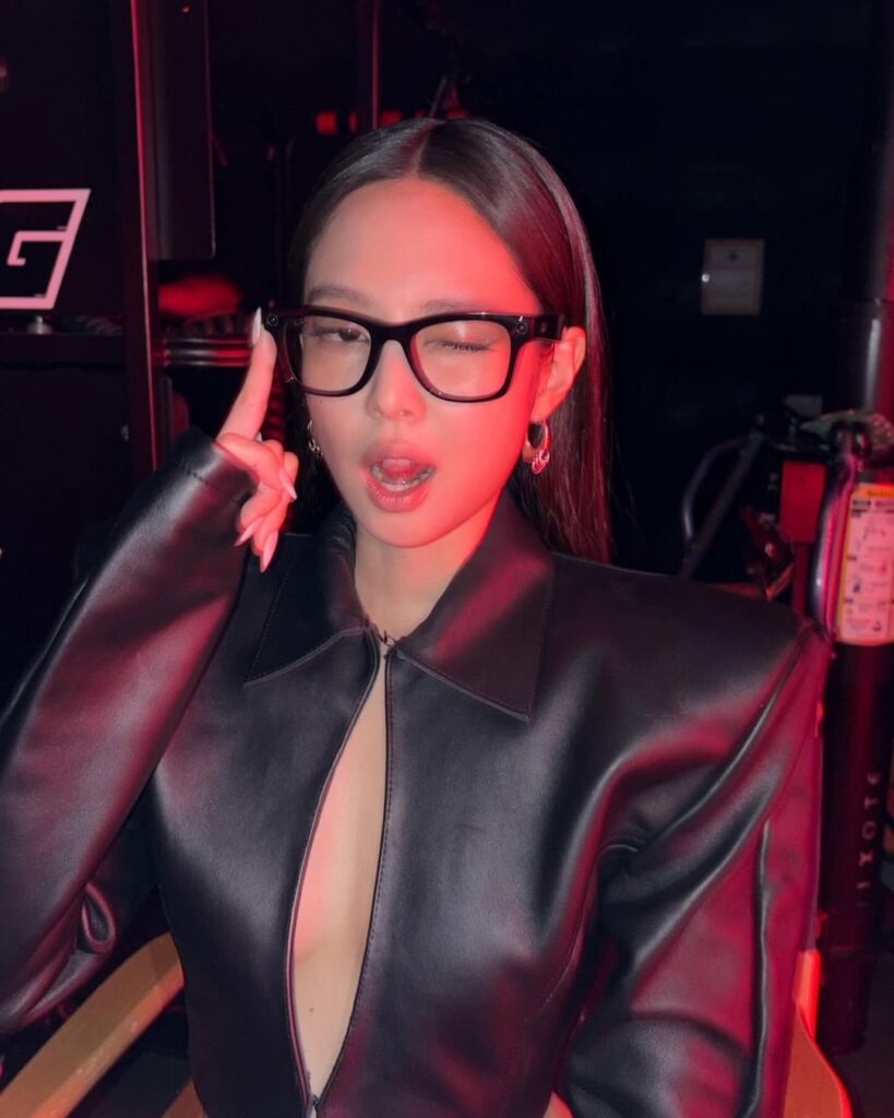 260422 تحديث جيني على الانستغرام