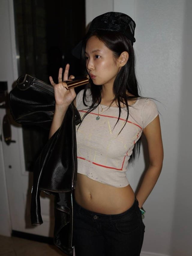 260414 تحديث جيني على الانستغرام