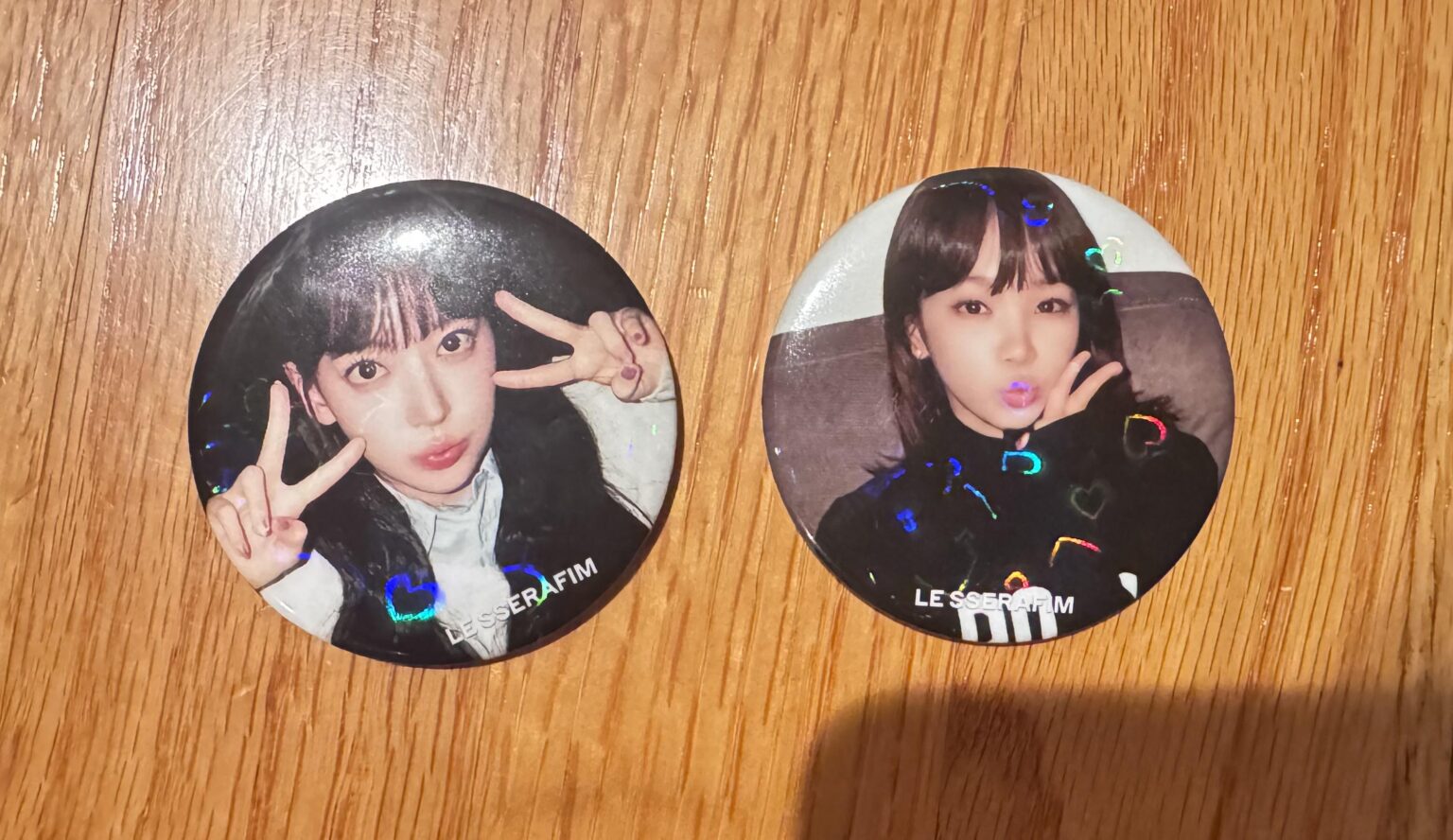 هل يعرف أحد من أين هذه أو كم أسعارها؟