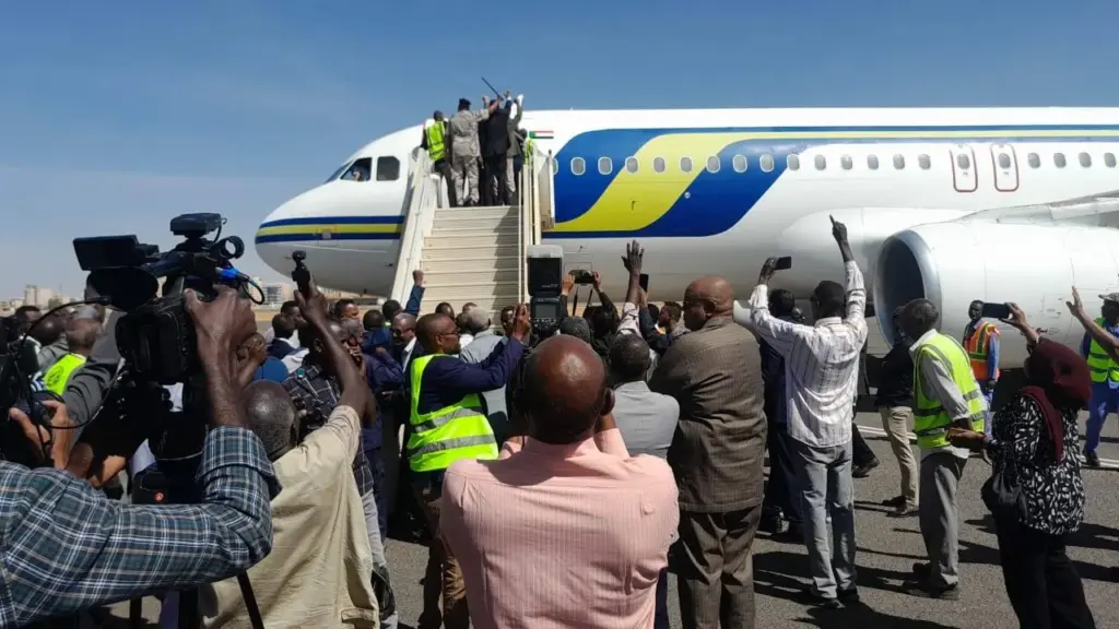 أخيراً.. عودة الرحلات المباشرة بين الرياض و الخرطوم