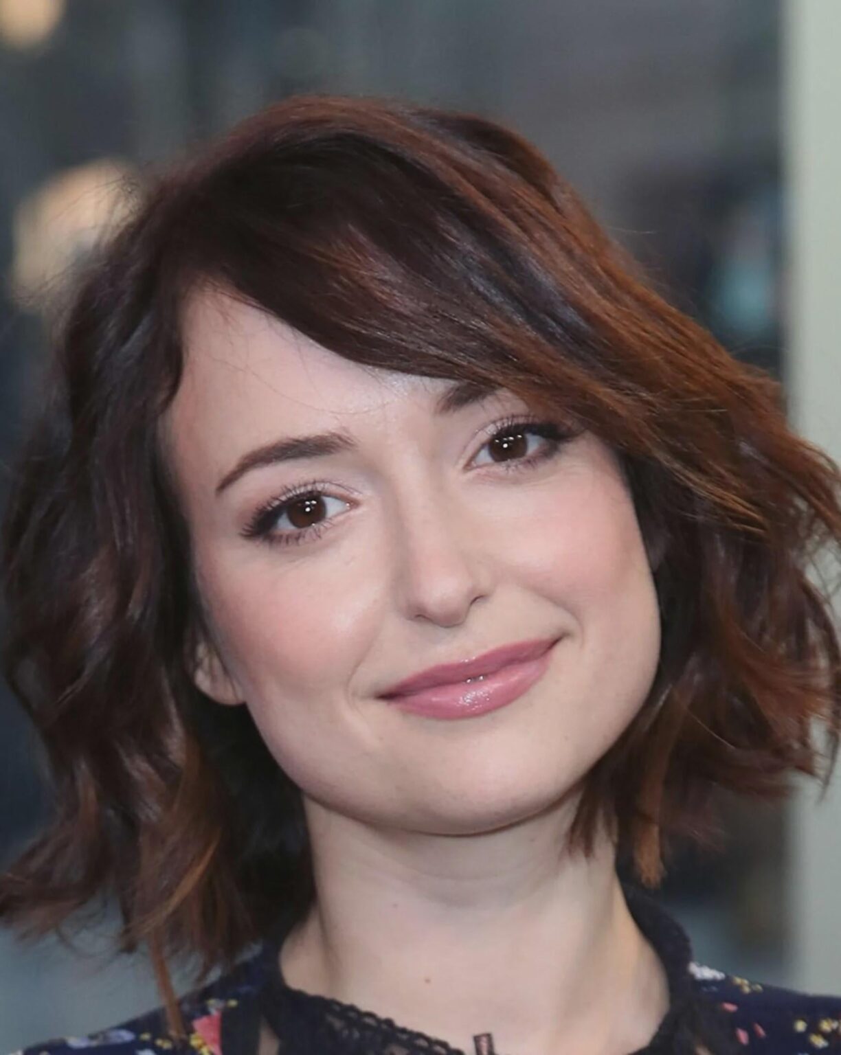 Milana Vayntrub
