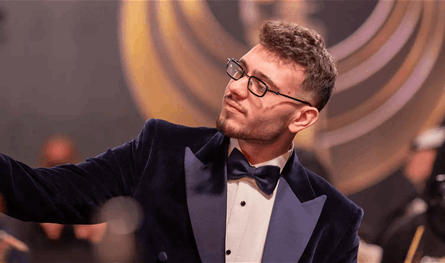بعد إعلانها حملها منه بتوأم… هكذا ردّ الشامي على أنجي خوري (صور) بعد-إعلانها-حملها-منه-بتوأم…-هكذا-ردّ-الشامي-على-أنجي-خوري-(صور)