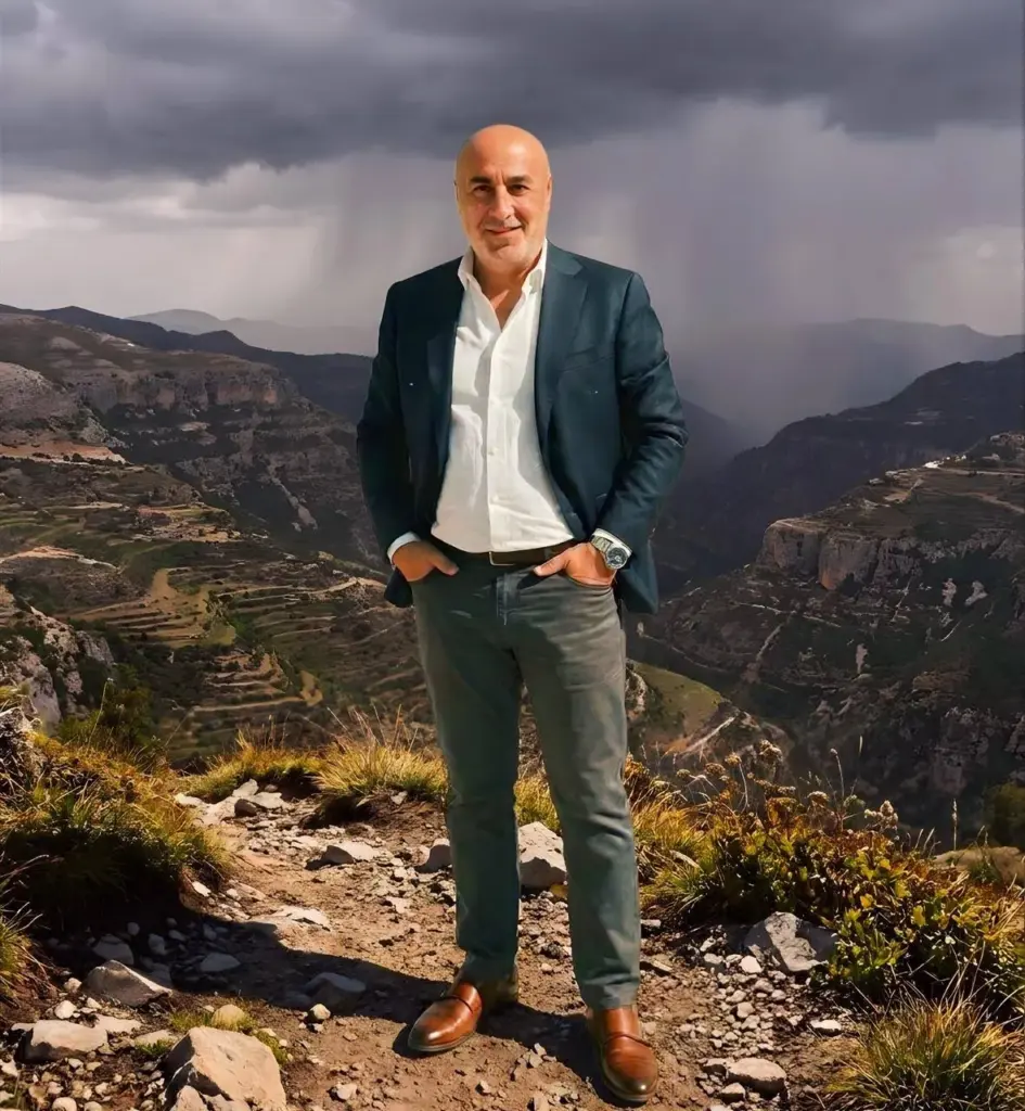 نعيم حلاوي: الضحكة صعبة في زمن الحرب نعيم حلاوي: الضحكة صعبة في زمن الحرب