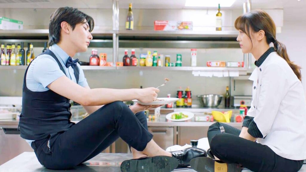 جلسة المطبخ الرومانسية في نهاية اليوم ( الوقوع في الحب | Fall in Love ) YOUKU