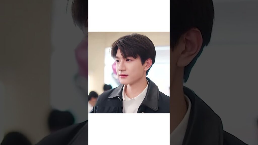 😂😂😂 #LinYi #ZhouYe #الجميع_يحبني #EveryoneLovesMe​ #youku #cdrama #shorts #chinesedrama #romance