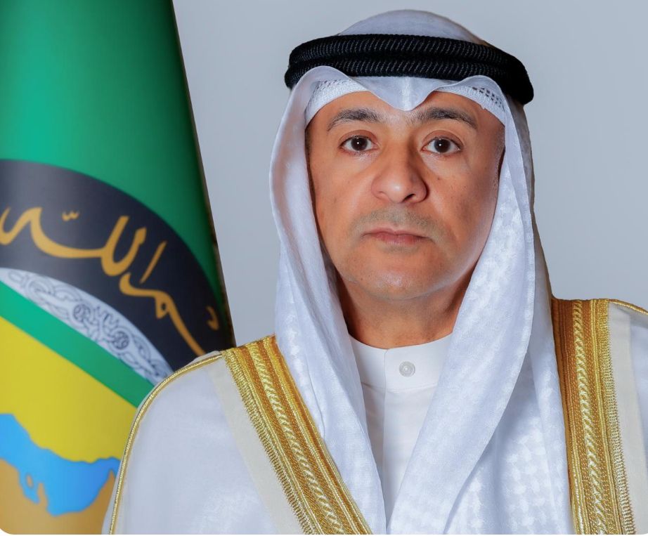 أمين عام مجلس التعاون يدين بأشد العبارات الهجمات الإيرانية الآثمة على الإمارات والكويت