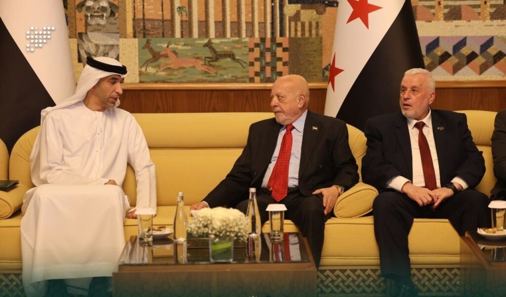 وفد إماراتي رفيع المستوى يصل إلى دمشق