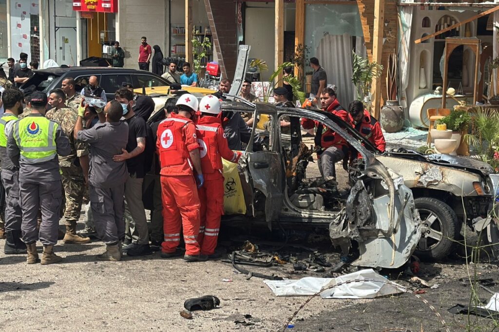 الصحة اللبنانية: مقتل 8 في غارات جوية إسرائيلية جنوبي بيروت