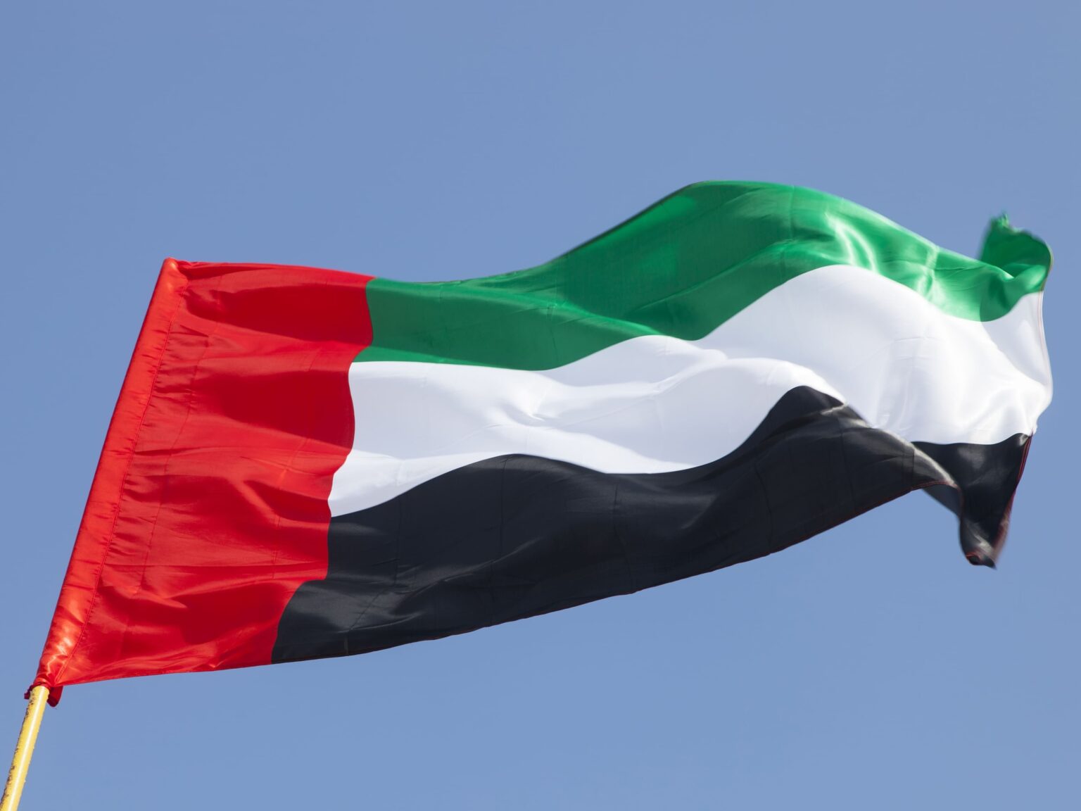 الإمارات تُدين بشدة الاعتداء الإرهابي على سفينة ترفع علم الهند قبالة سواحل عُمان