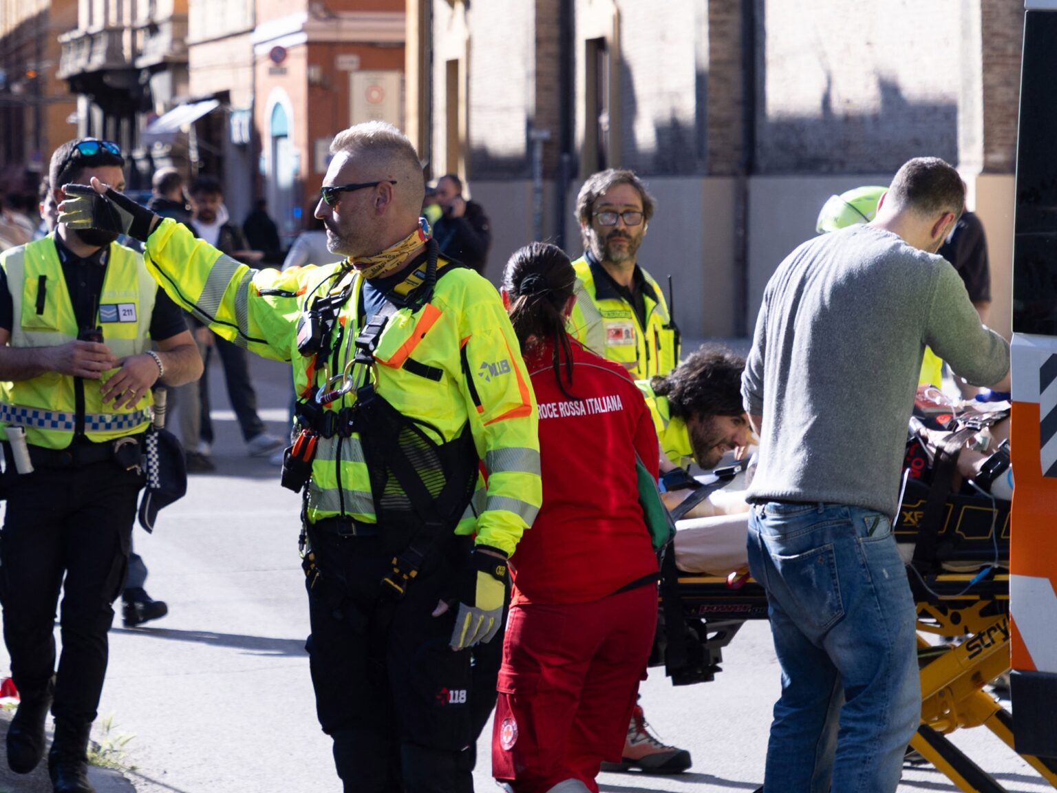 حادث دهس مروع يخلف مصابين بحالة خطرة في إيطاليا