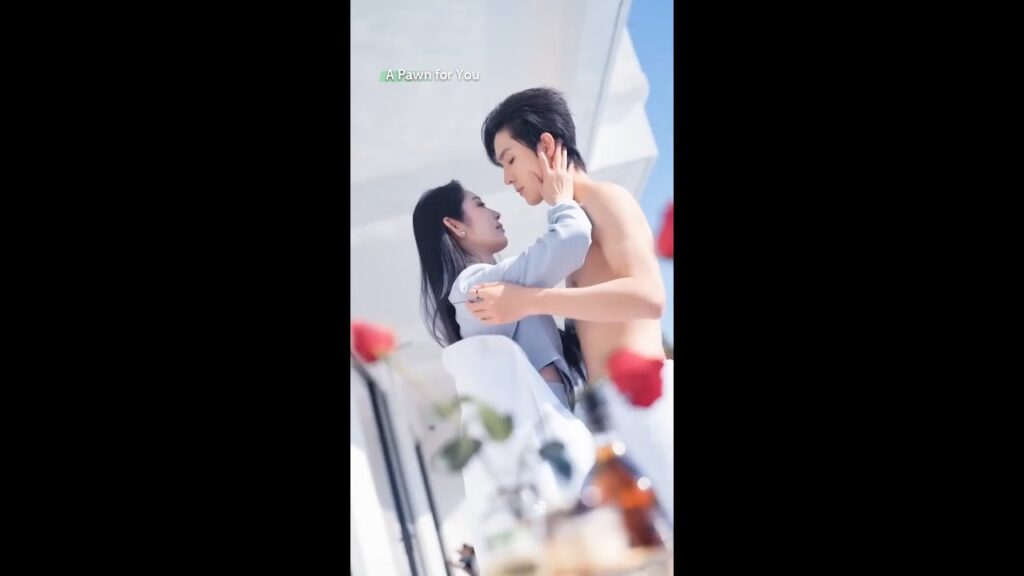 🌸💫 المكان مليء بالمشاعر الدافئة #verticaldrama #shortdrama #mustwatch#MicroDrama #cdrama