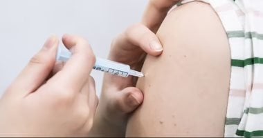 بريطانيا تعتزم إطلاق حقنة ثورية لعلاج السرطان خلال 60 ثانية