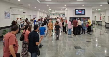 إقبال كبير على قطارات مونوريل شرق النيل فى الجمعة الأولى من تشغيله.. صور إقبال كبير على قطارات مونوريل شرق النيل فى الجمعة الأولى من تشغيله.. صور