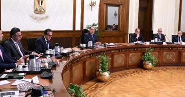 رئيس الوزراء يتابع موقف تعديلات قانون نظام التأمين الصحى الشامل رئيس الوزراء يتابع موقف تعديلات قانون نظام التأمين الصحى الشامل