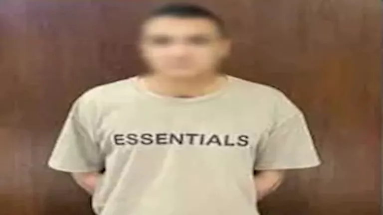 "لو مجتيش هشوه وشك".. نهاية صادمة لقصة حب "فتاة المرج" داخل قسم الشرطة