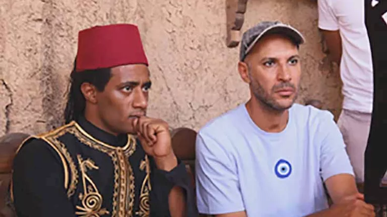 مخرج فيلم أسد يعلق على منع صعايدة من مشاهدة فيلم أسد بسبب الجلباب