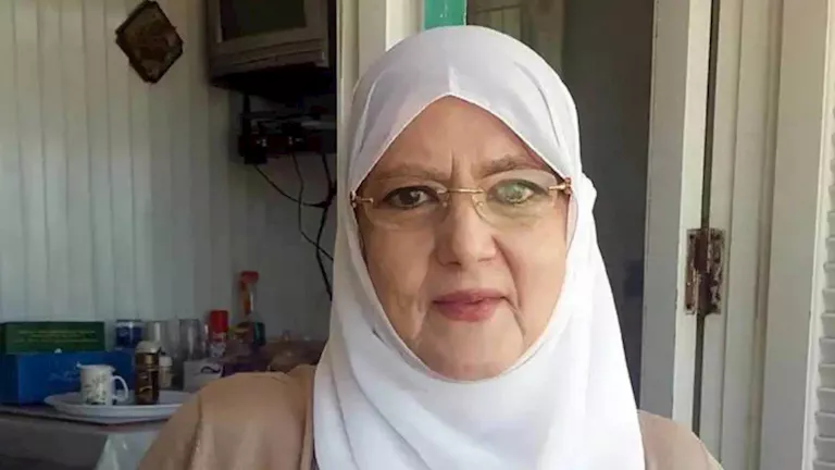 شمس البارودي تكشف تفاصيل اختراق حسابها على فيسبوك شمس البارودي تكشف تفاصيل اختراق حسابها على فيسبوك