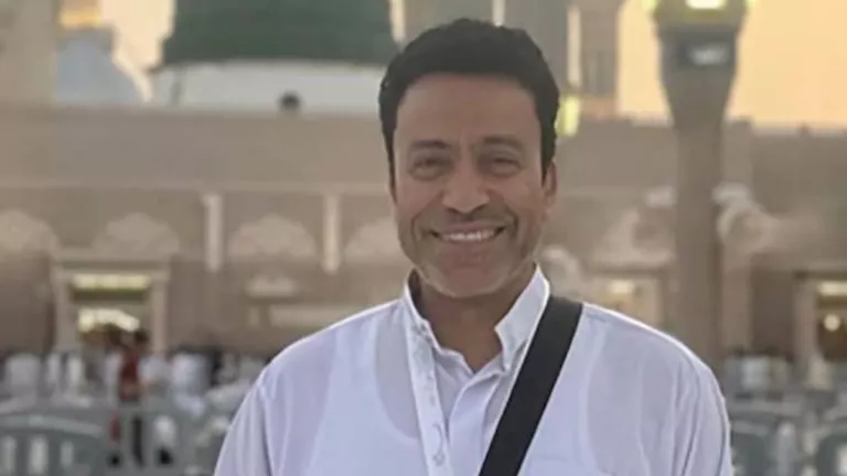 بملابس الإحرام.. نجوم الفن يؤدون مناسك الحج في الأراضي المقدسة – صور بملابس الإحرام.. نجوم الفن يؤدون مناسك الحج في الأراضي المقدسة - صور