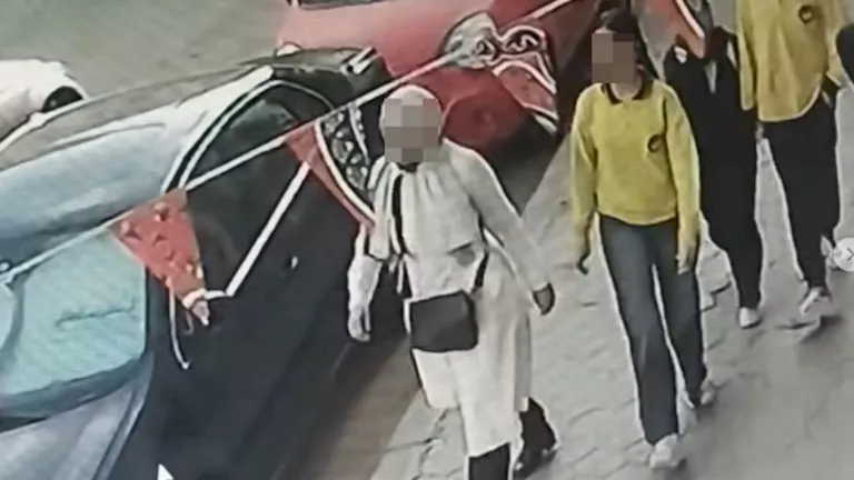 صفعة على وجه الطفولة.. "لجين" ضحية غضب الكبار في مصر الجديدة