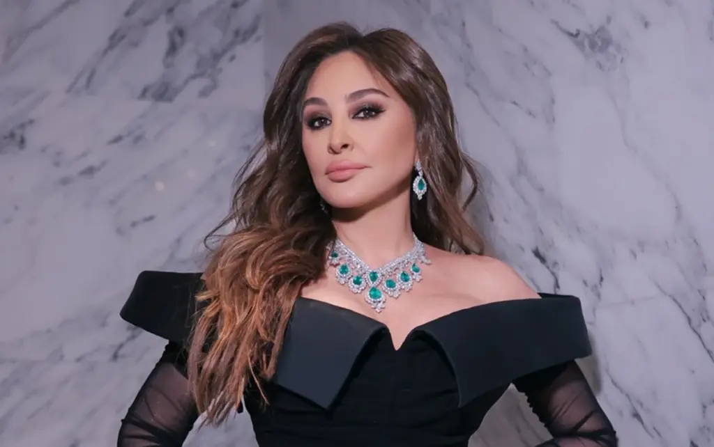 إليسا تُعايد جمهورها بعيد الأضحى برسالة أمل إليسا تُعايد جمهورها بعيد الأضحى برسالة أمل