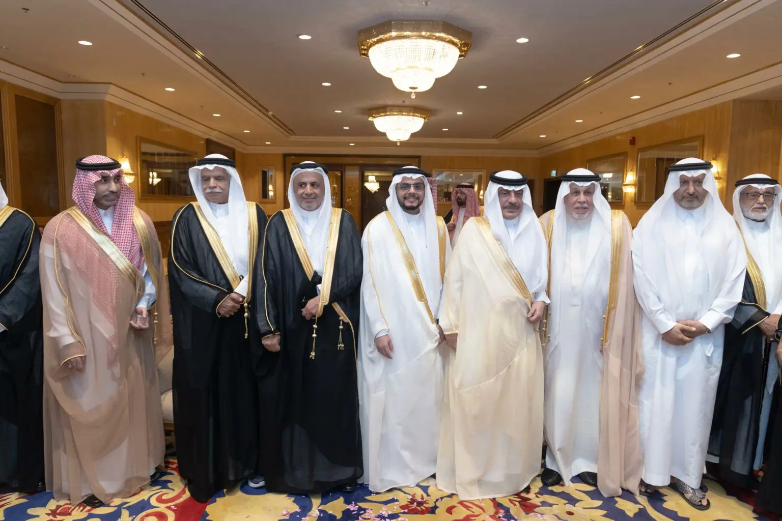 بصفر وباشراحيل يحتفلان بزواج عمر - أخبار السعودية