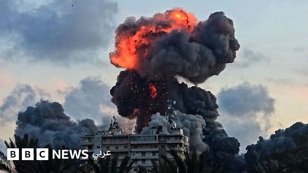 غارات إسرائيلية تطال معالم تاريخية في لبنان قبيل اجتماع عسكري بين الطرفين في البنتاغون اليوم