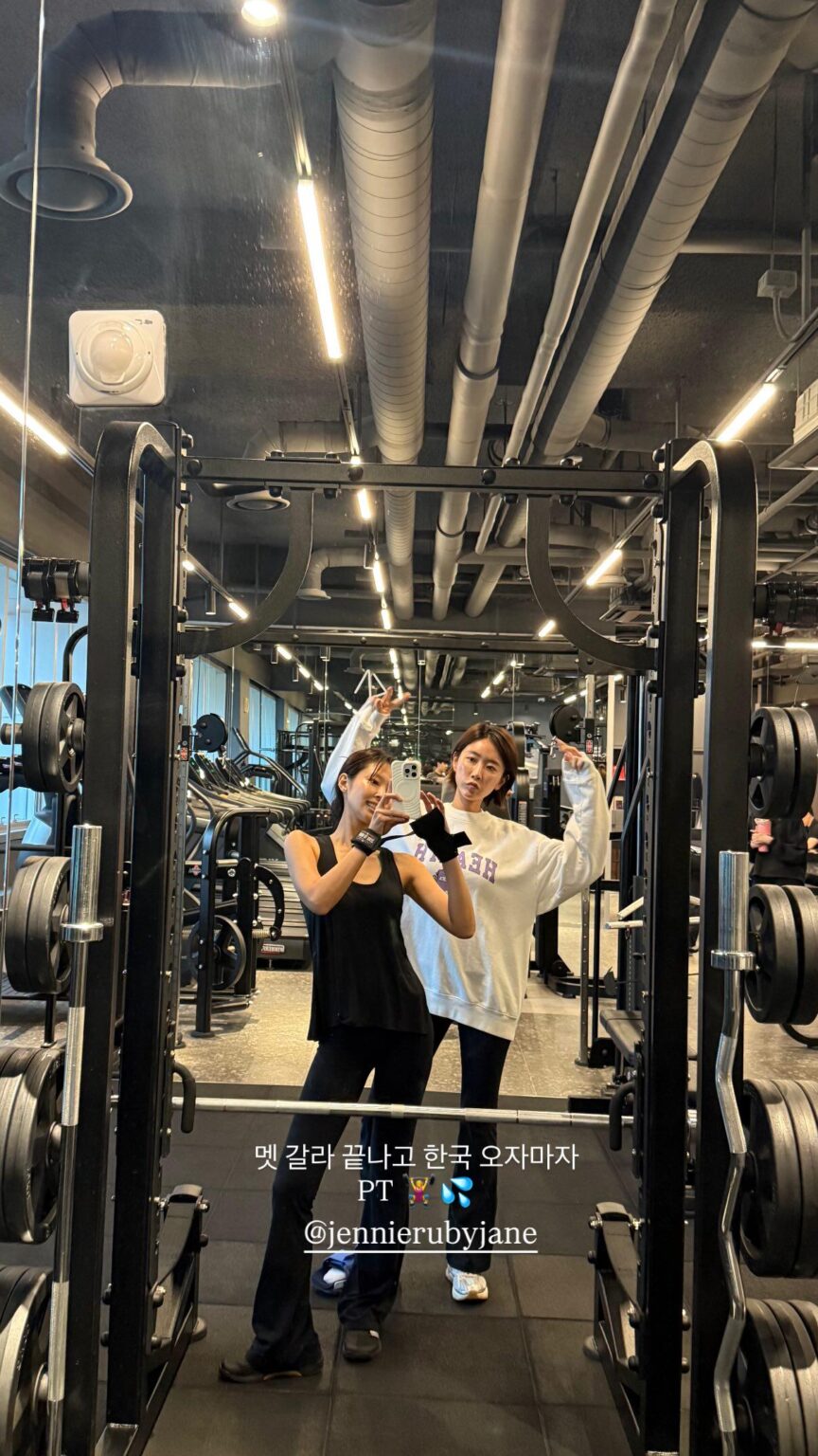 260507 تحديث قصة han__ji_eun على IG مع جيني