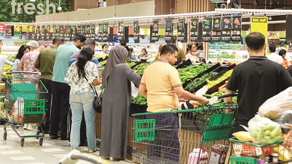 منافذ بيع تعزز حضور المنتجات الوطنية في الأسواق