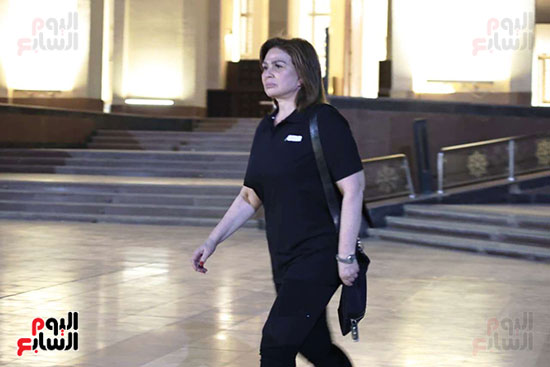 الفنانة إلهام شاهين الفنانة إلهام شاهين
