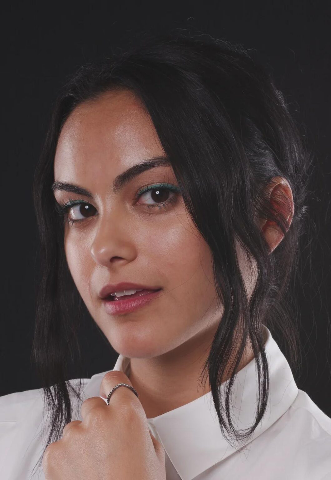 Camila Mendes