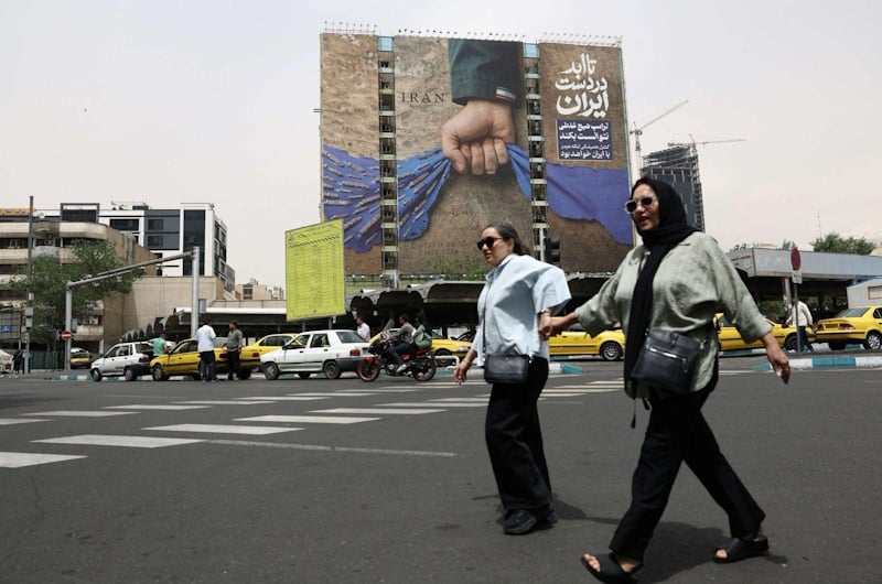 أمريكا وإيران تقتربان من التوصل لمذكرة من صفحة واحدة تعلن نهاية الحرب وبدء المفاوضات بشأن اتفاق تفصيلي