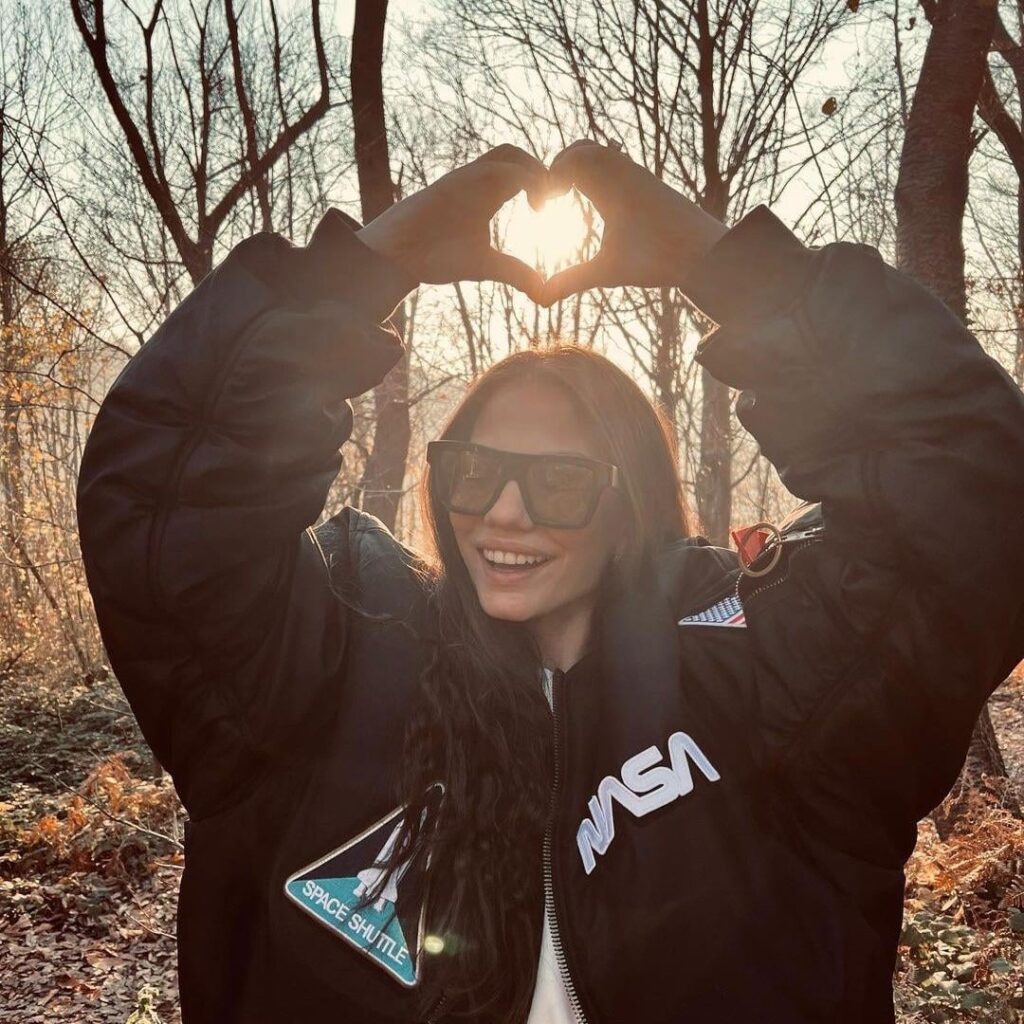 Demet Özdemir Demet Özdemir