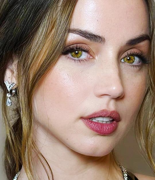 Ana de Armas