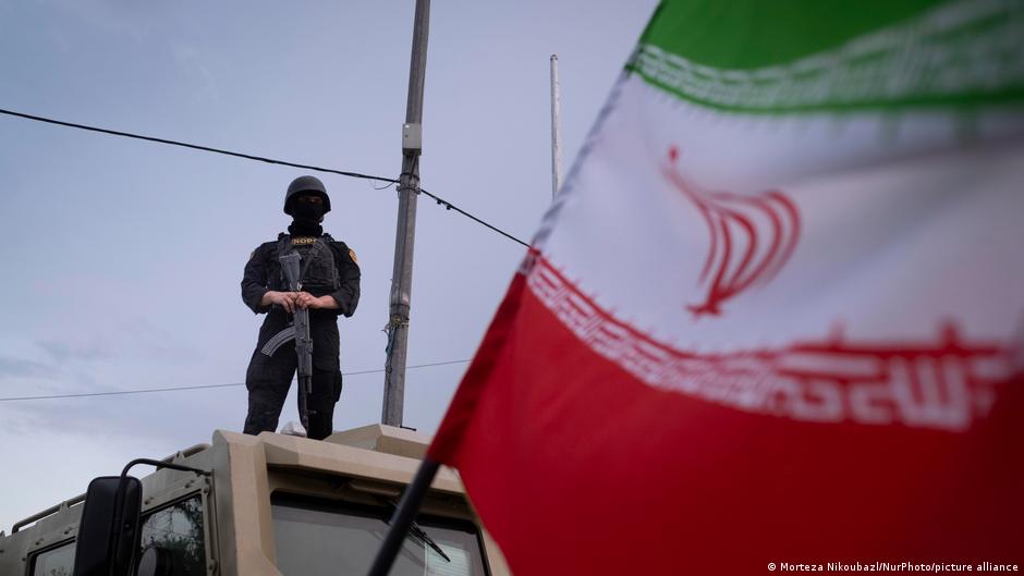مصادر أمريكية: توصل طهران واشنطن لاتفاق مبدئي لتمديد الهدنة مصادر أمريكية: توصل طهران واشنطن لاتفاق مبدئي لتمديد الهدنة